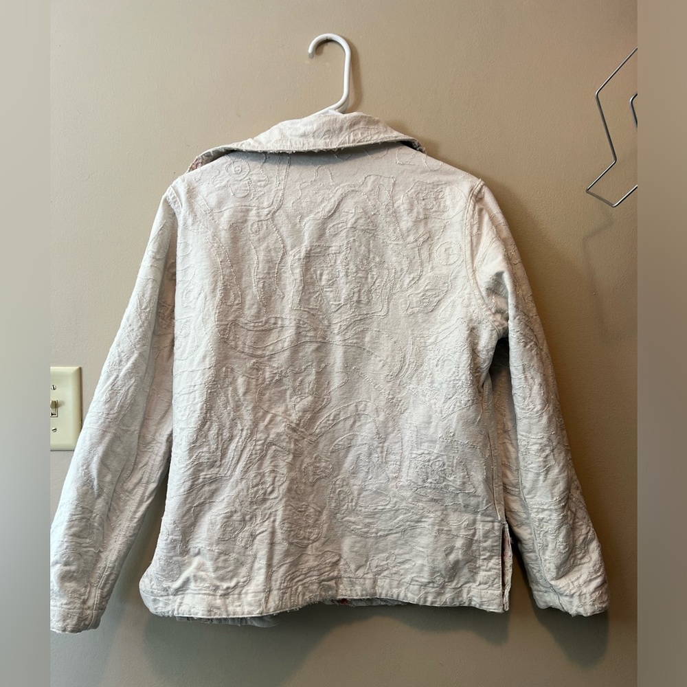 Parsley and sage size M reversible jacket. Embroidered flowers/cream. - Picture 11 of 11